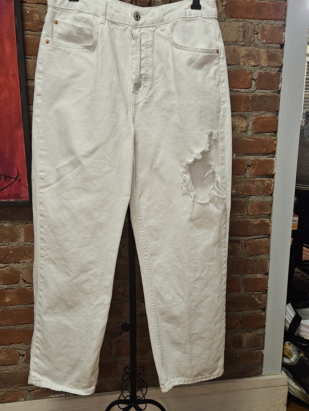 Zara White Women's Straight Leg Button-up Distressed Jeans